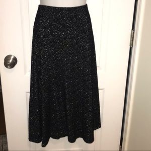 H&M Black and White Skirt size Medium NWT